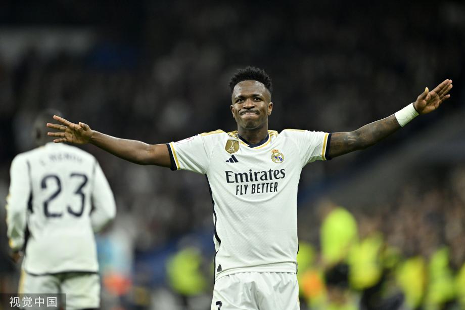 越南U21女排一球员性别不合规，队伍参赛资格被取消，四场比赛全部判负（越南U21女排因球员性别不符规定遭取消参赛资格，已赛四场均判负）